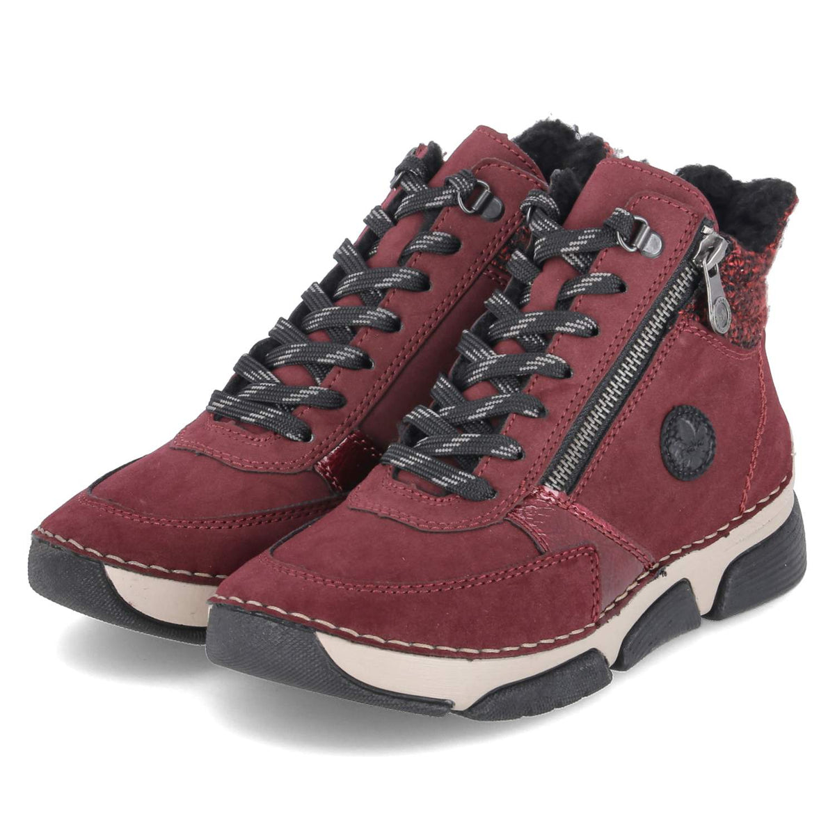 Schnürboots Rot