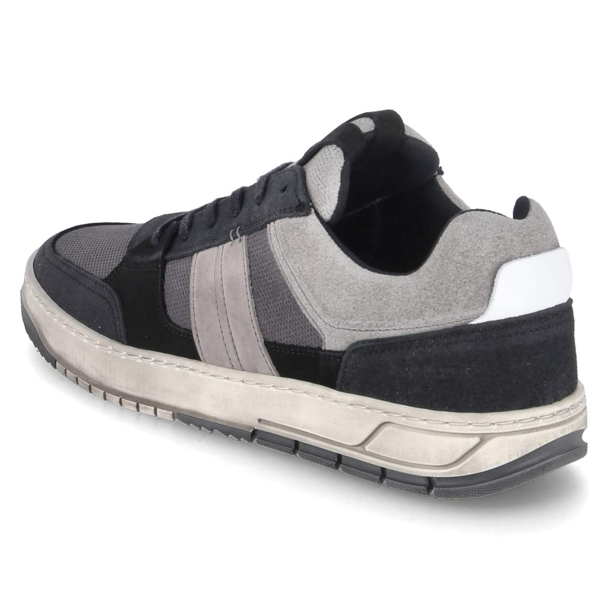Low Sneaker Schwarz