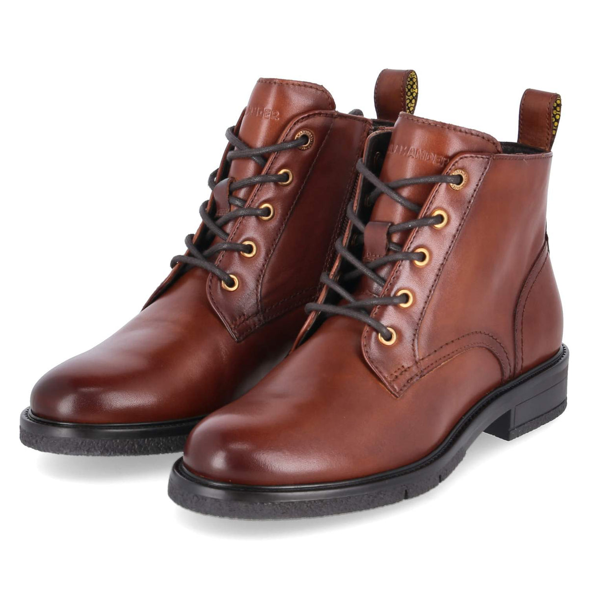 Schnürboots Braun