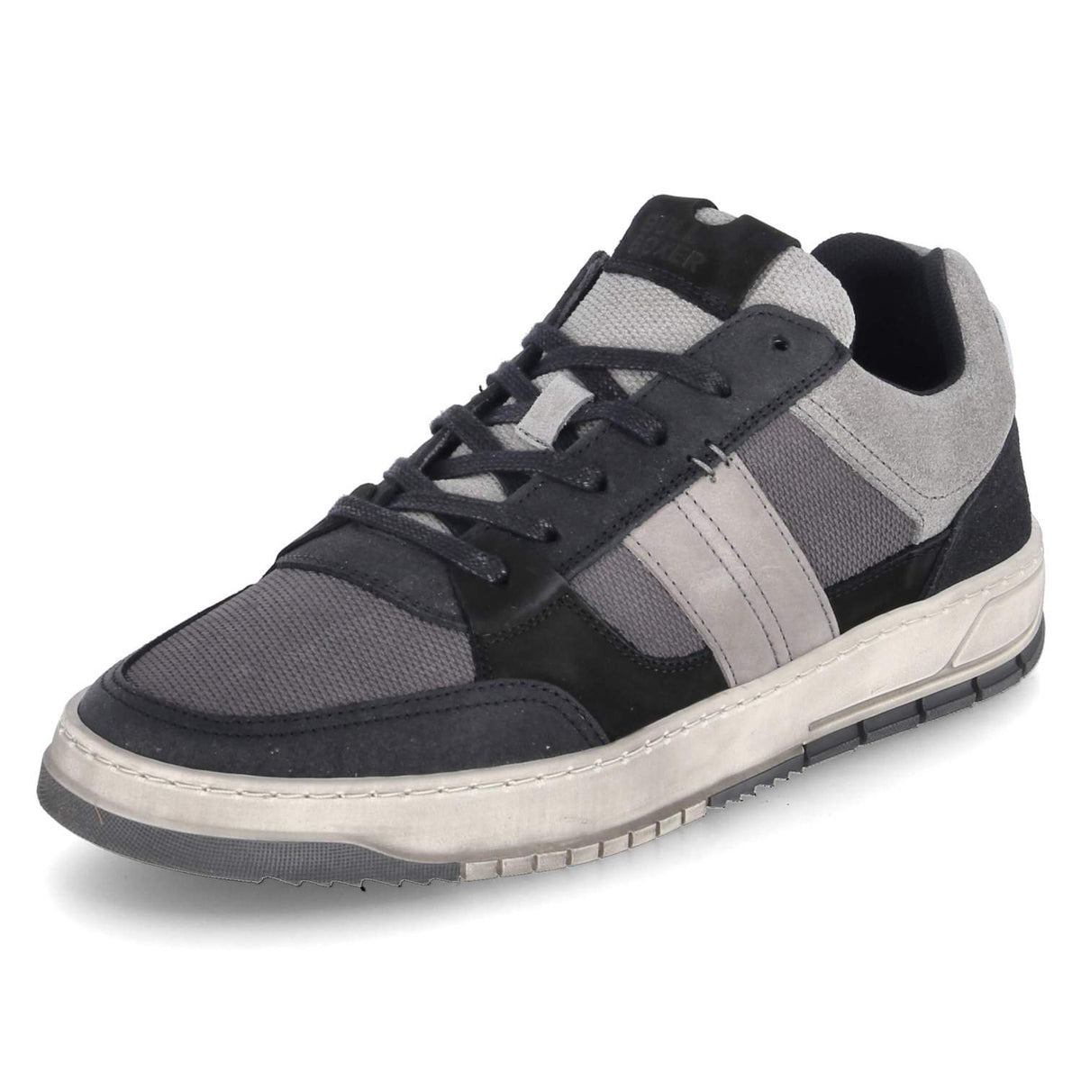 Low Sneaker Schwarz