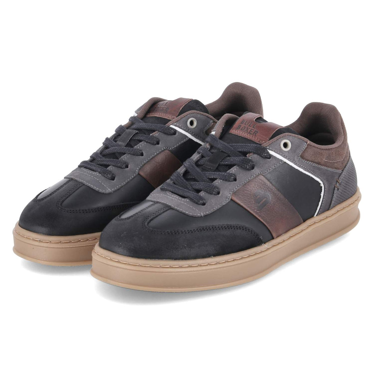 Low Sneaker Schwarz
